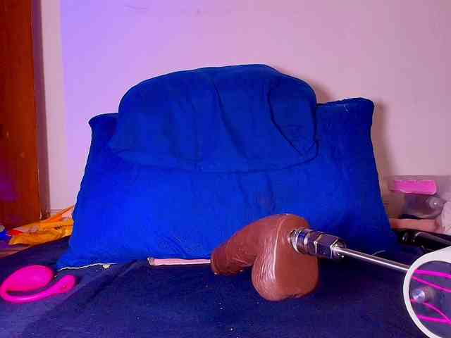 ssusy-ebony webcam