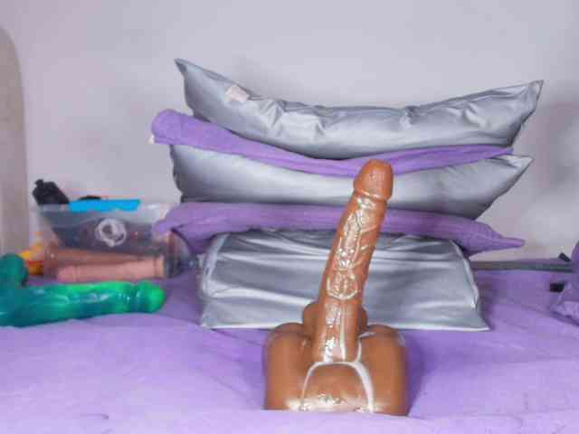 ssusy-ebony ssusy-ebony