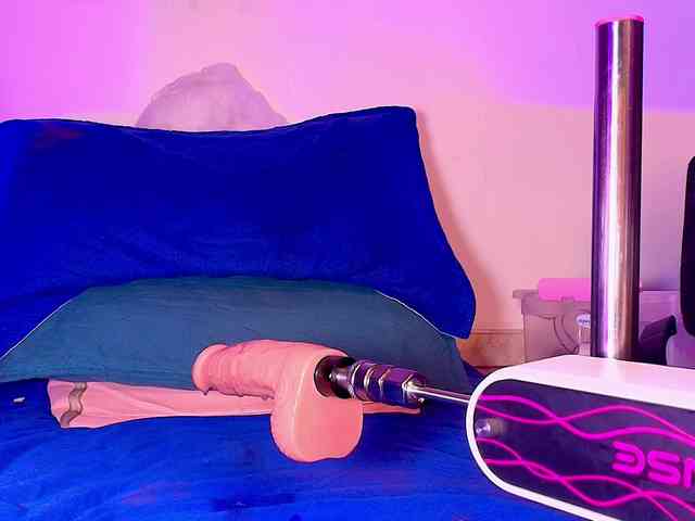 ssusy-ebony webcam