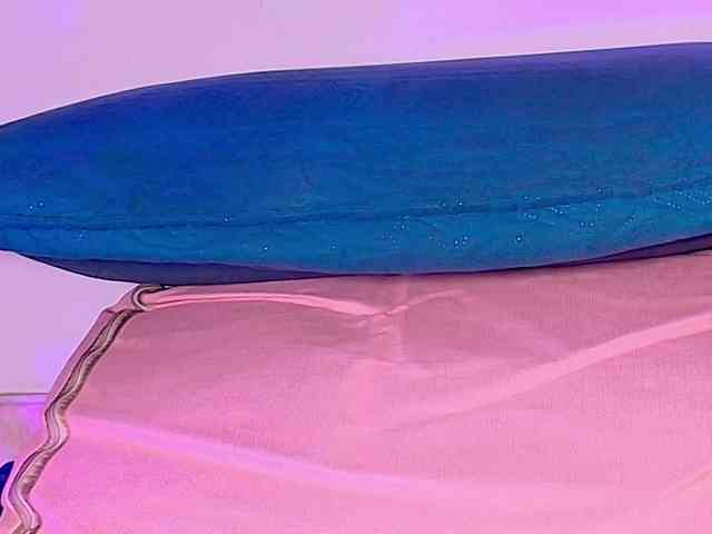 ssusy-ebony webcam