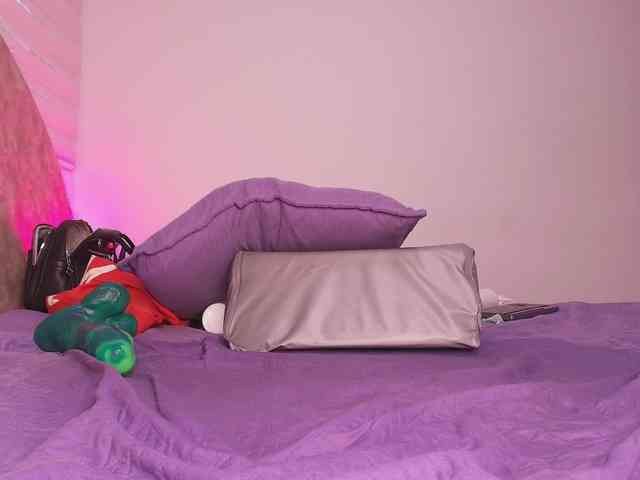 ssusy-ebony ssusy-ebony