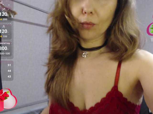 RussellTara's BongaCams show and profile