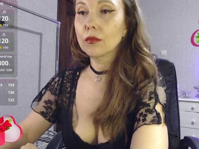 RussellTara's BongaCams show and profile