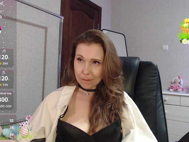 RussellTara's BongaCams show and profile