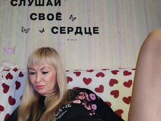 Blondi_Love Porn Show