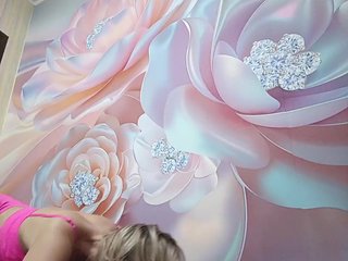 Blondi_Love Porn Show