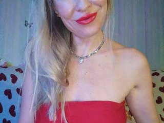 Blondi_Love Porn Show