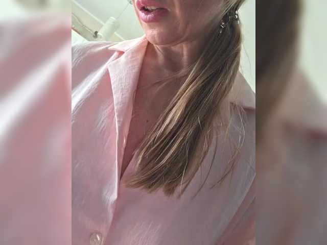 TerriRose's BongaCams show and profile