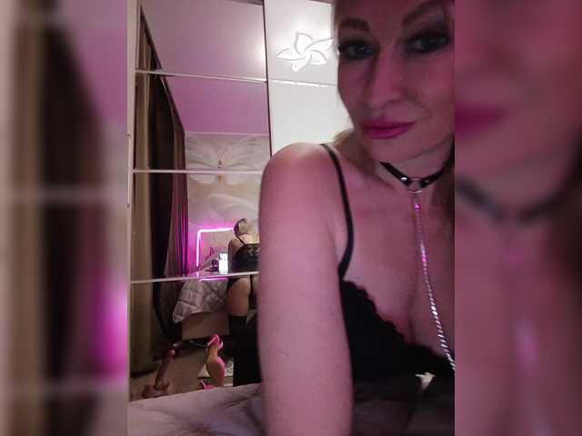 TerriRose's BongaCams show and profile