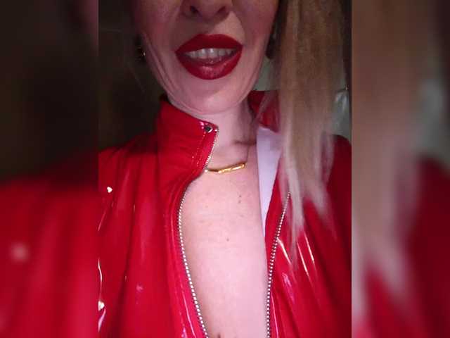 TerriRose's BongaCams show and profile