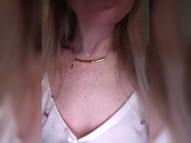 TerriRose's BongaCams show and profile