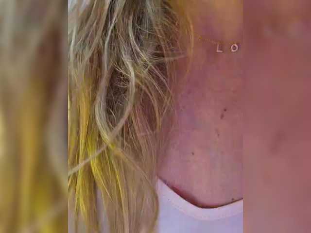 TerriRose's BongaCams show and profile