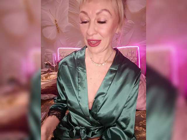 TerriRose's BongaCams show and profile