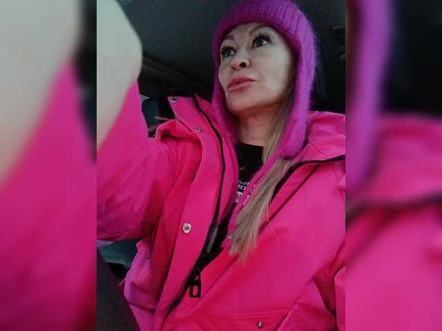 TerriRose's BongaCams show and profile