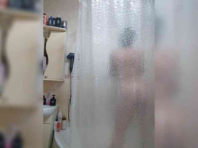 Blondi_Love webcam