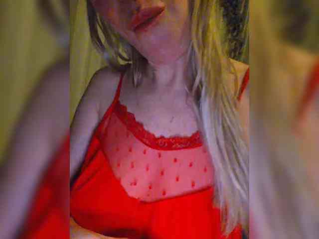 Love-blondi webcam