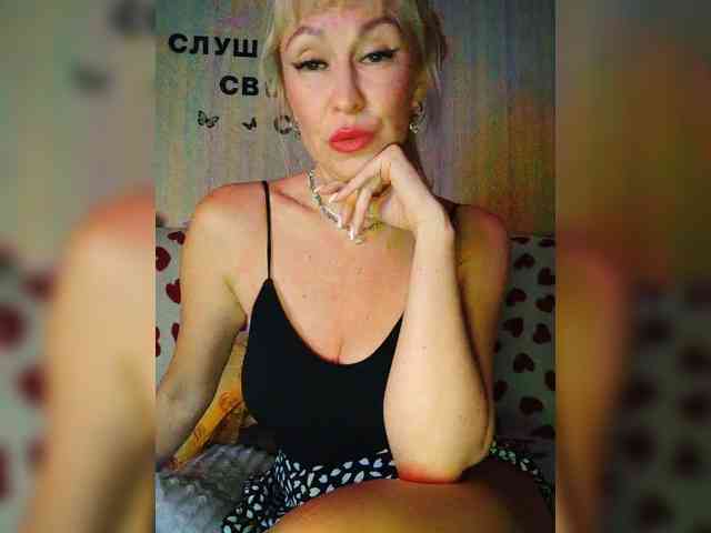 Blondi_Love webcam