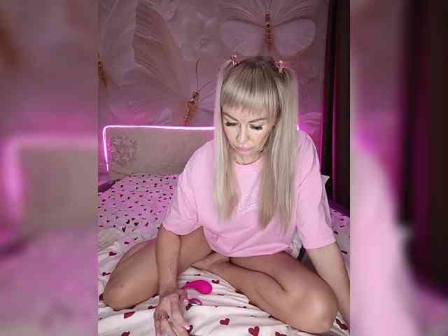 TerriRose Live Webcam on BongaCams