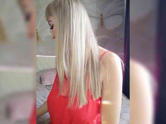 Love-blondi webcam