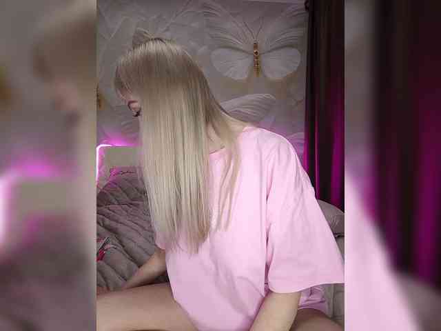 Love-blondi webcam