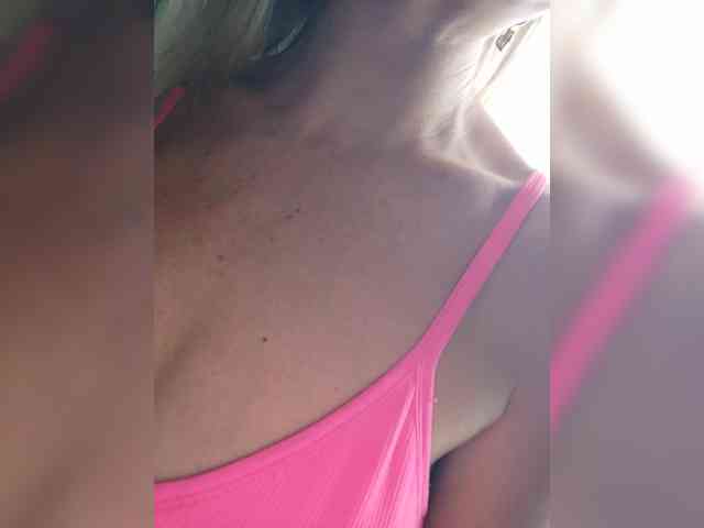 TerriRose Live Webcam on BongaCams