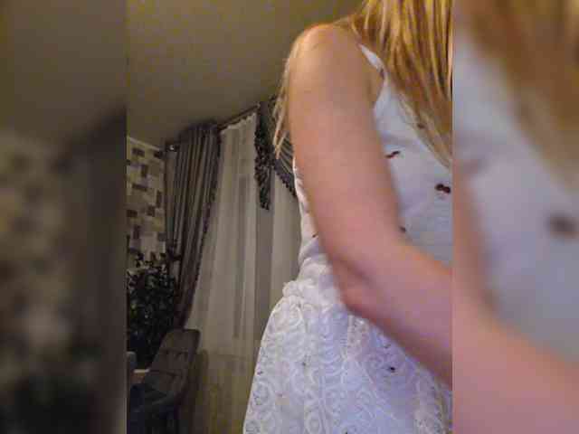 Love-blondi webcam