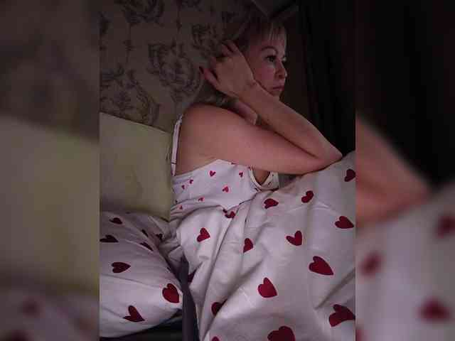 Blondi_Love webcam