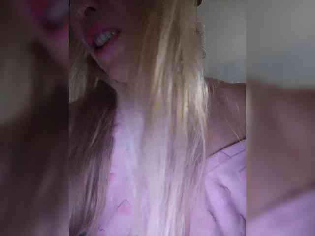 Love-blondi webcam