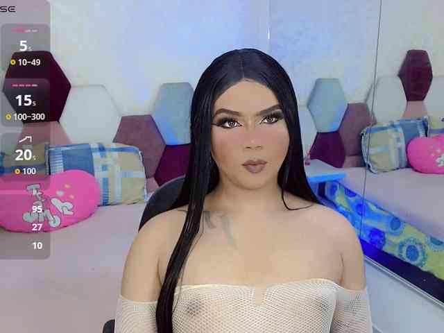 ZoeValentina Live Webcam on BongaCams