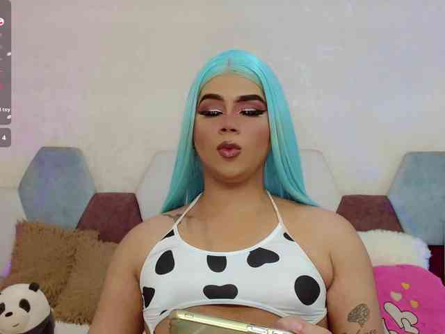 ZoeValentina Live Webcam on BongaCams