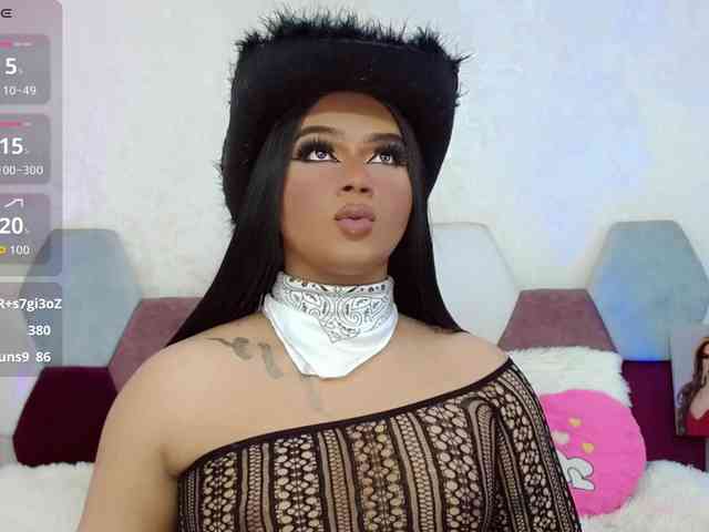 ZoeValentina Live Webcam on {site_name}