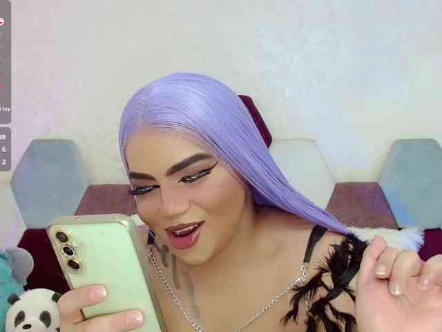 ZoeValentina Live Webcam on BongaCams