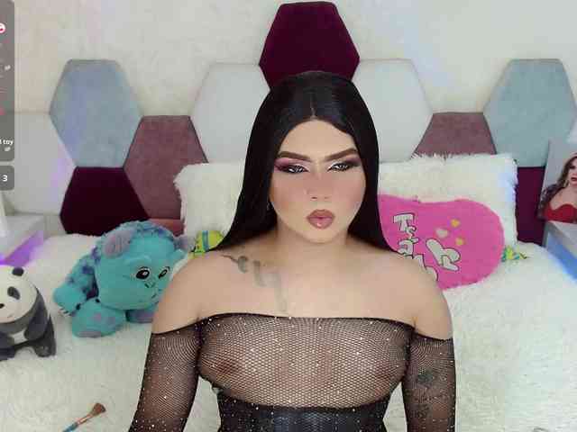ZoeValentina Live Webcam on BongaCams