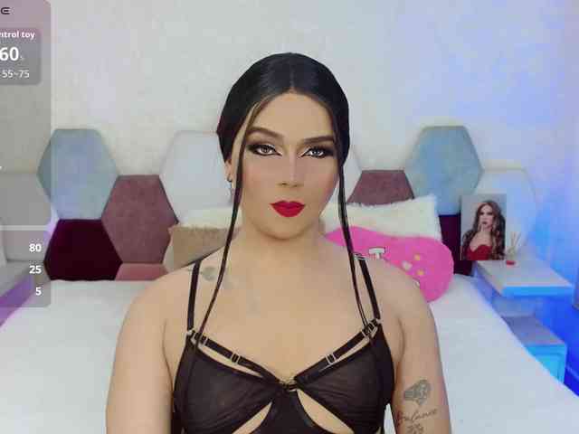 ZoeValentina Live Webcam on {site_name}