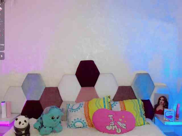 ZoeValentina Live Webcam on BongaCams