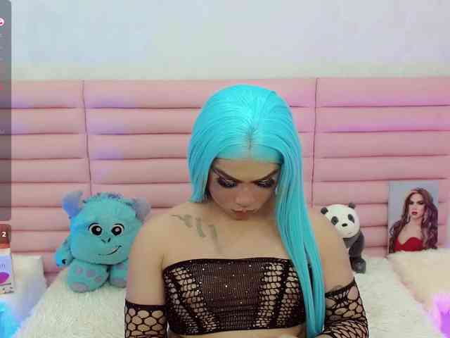 ZoeValentina Live Webcam on BongaCams
