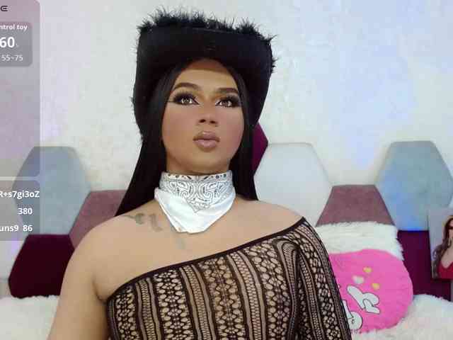 ZoeValentina Live Webcam on {site_name}