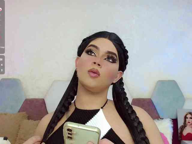 ZoeValentina Live Webcam on BongaCams