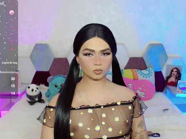 ZoeValentina Live Webcam on BongaCams