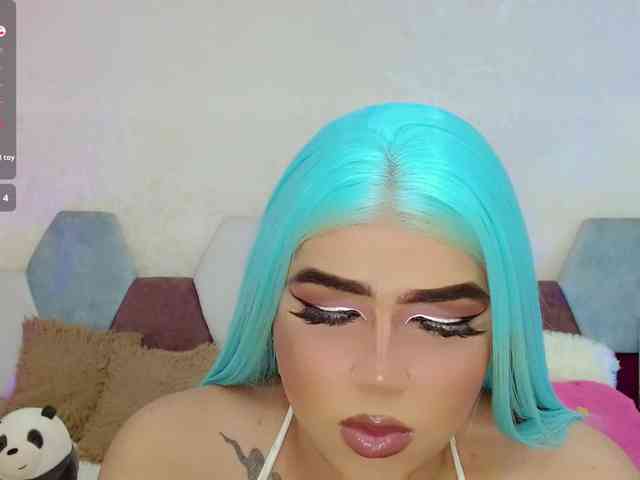 ZoeValentina Live Webcam on BongaCams