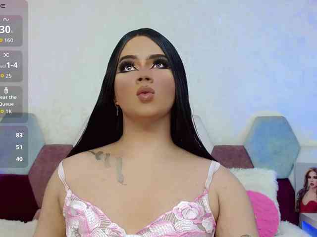 ZoeValentina Live Webcam on BongaCams