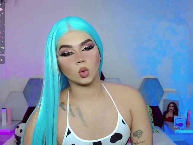 ZoeValentina Live Webcam on BongaCams