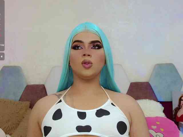 ZoeValentina Live Webcam on BongaCams