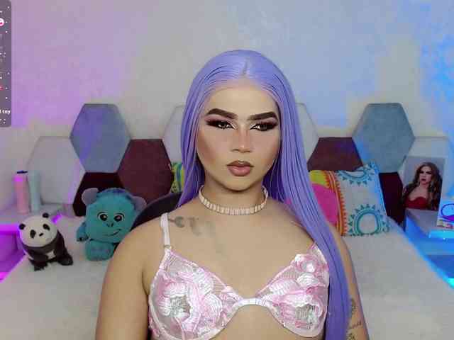 ZoeValentina Live Webcam on BongaCams