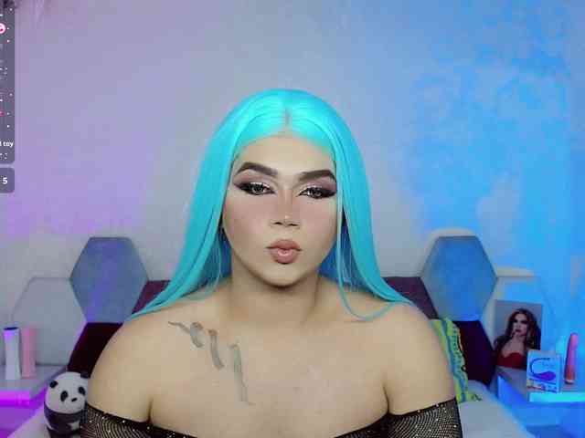 ZoeValentina Live Webcam on BongaCams