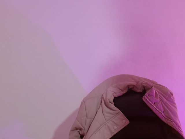 damii-tay's BongaCams show and profile