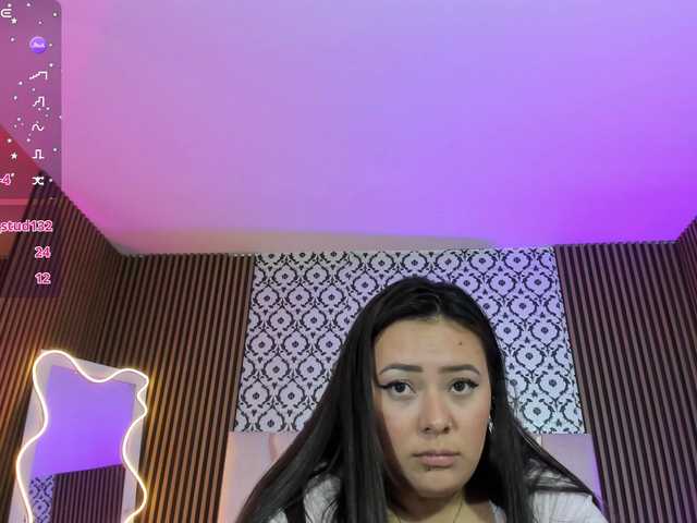 damii-tay's BongaCams show and profile