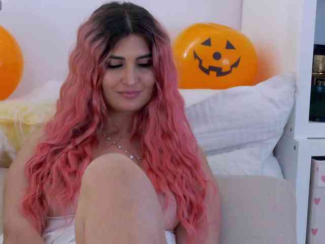 EvelynFrances webcam
