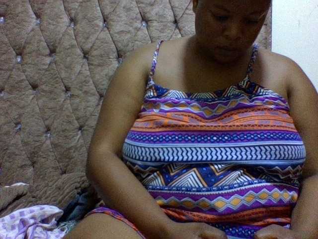 Rityb's BongaCams show and profile