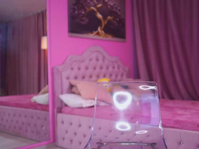 AshleysinnX from BongaCams